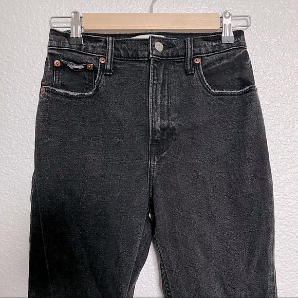 Abercrombie & Fitch Black Ultra High Rise Ankle Straight Jean - Picture 2 of 5